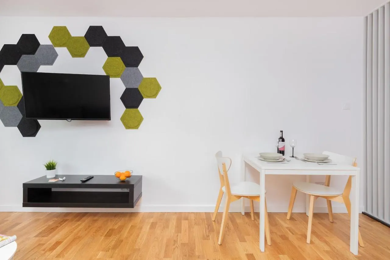 Pomorska Apartament Przy Parku Reagana By Renters Apartment Gdansk Poland